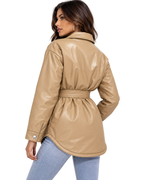 Manteau taupe mi long asymétrique simili cuir avec ceinture à la taille